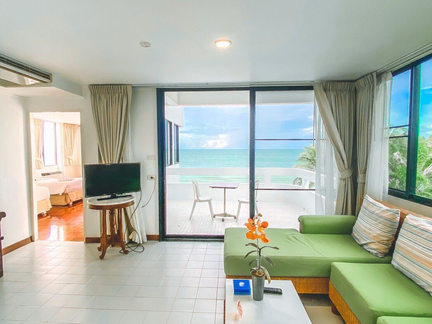 Nern Chalet Beachfront Hotel HHQ Eksteriør bilde