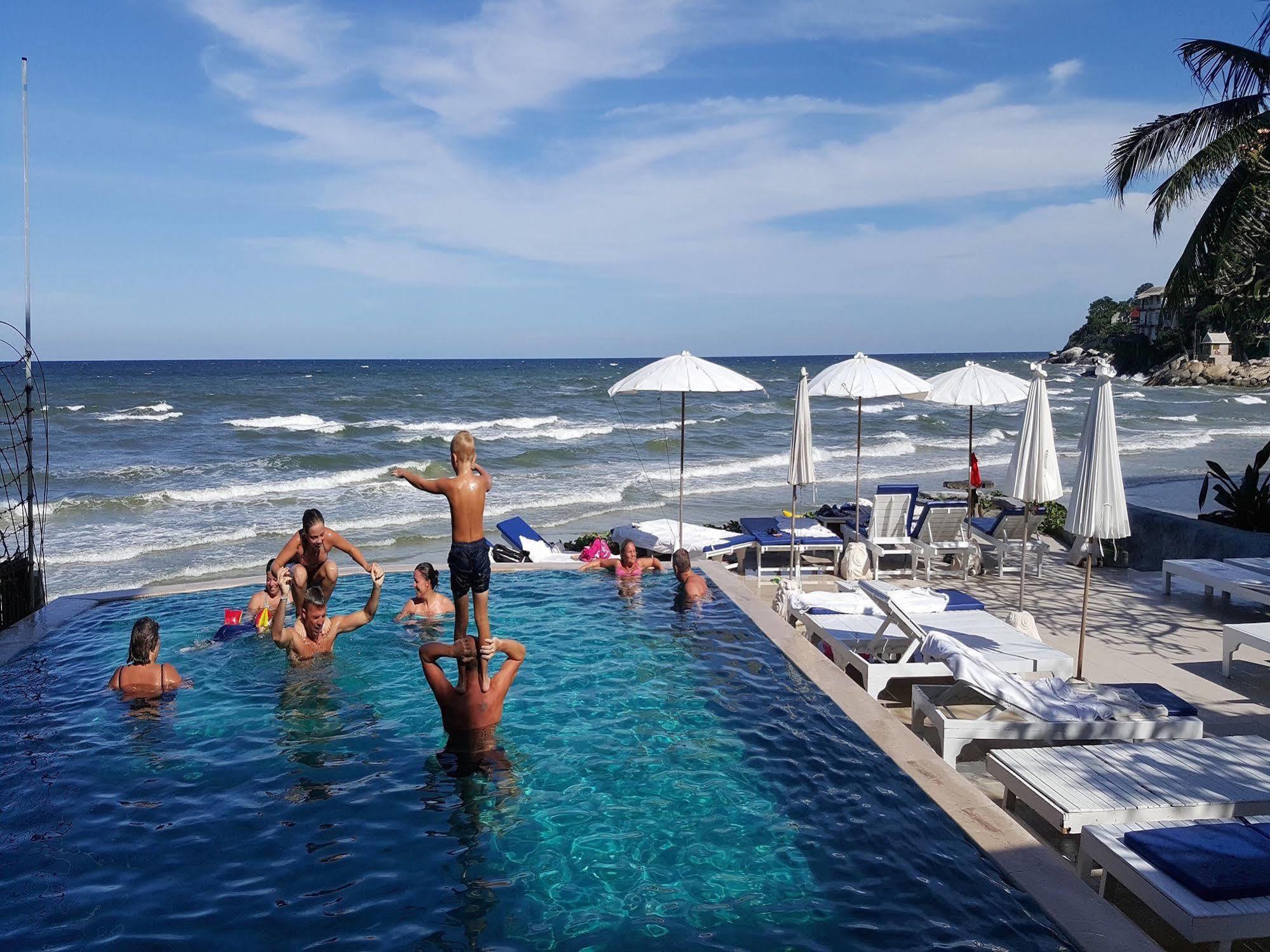 Nern Chalet Beachfront Hotel HHQ Eksteriør bilde