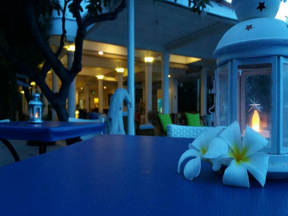 Nern Chalet Beachfront Hotel HHQ Eksteriør bilde